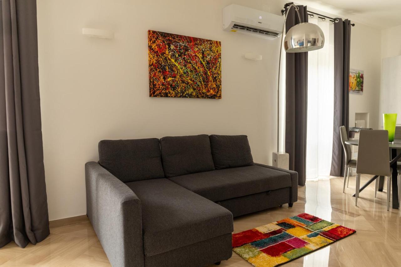 Cozy Loft Putignani Apartment Bari Luaran gambar
